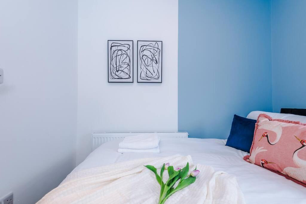 5 Bed Salford Sanctuary Retreat Manchester
